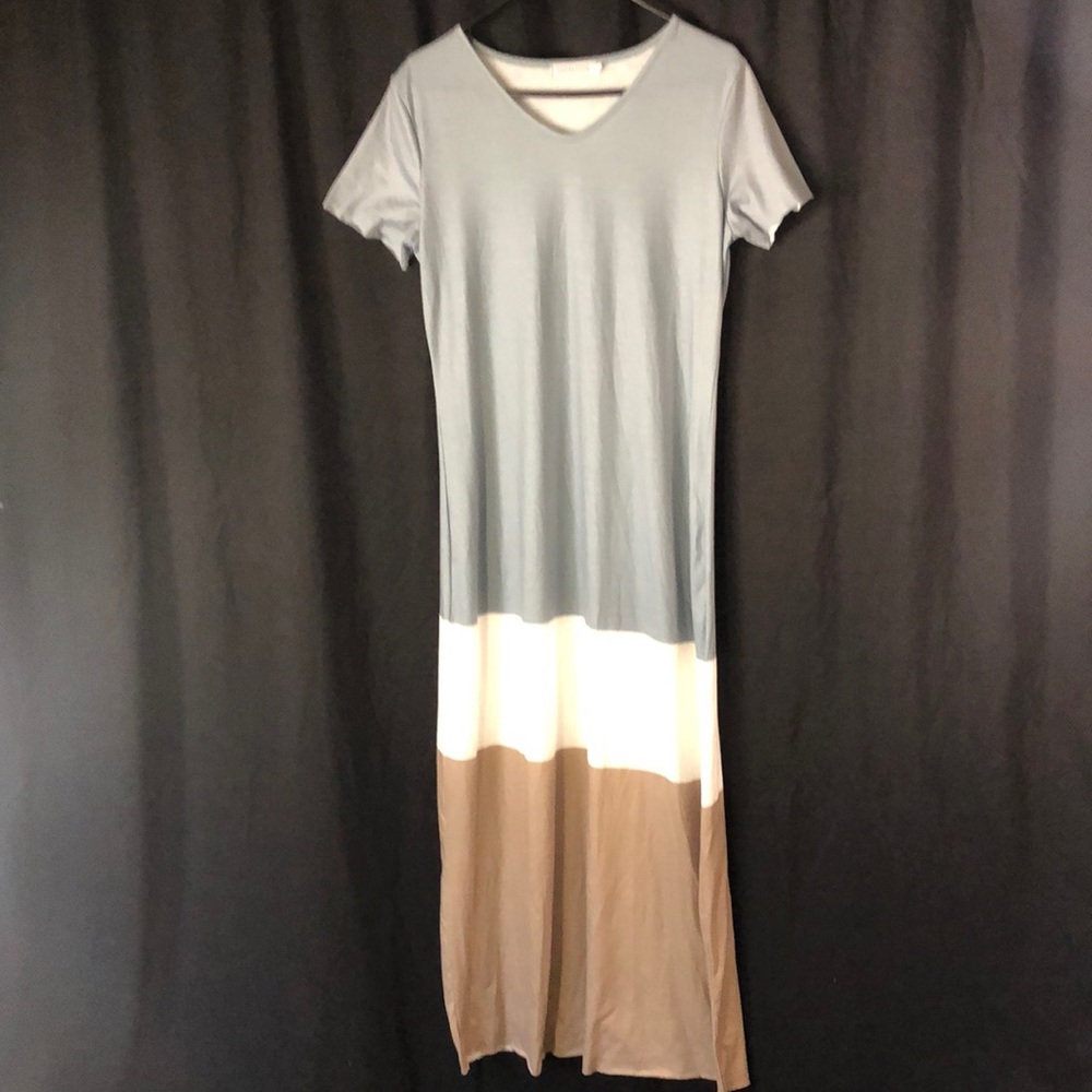 MISSLOOK maxi dress. Size small.